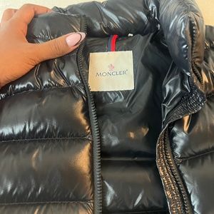 monlcler armoise short down jacket size 2